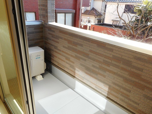 レフィナード ベランダ