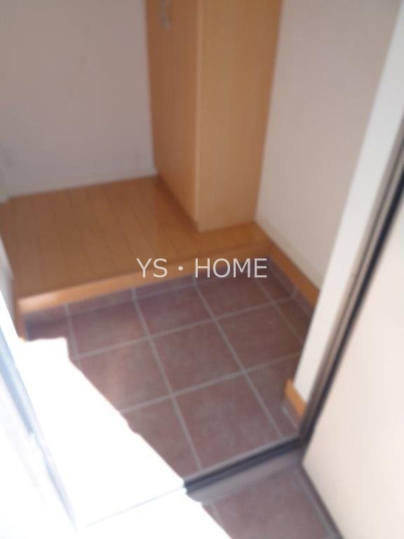 リヴェール  玄関