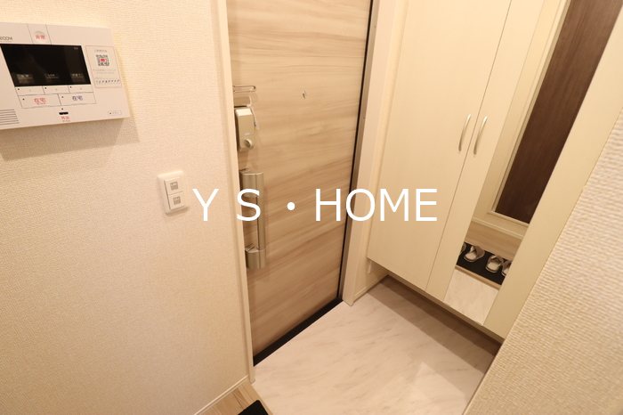 レジリエント恋ヶ窪 玄関