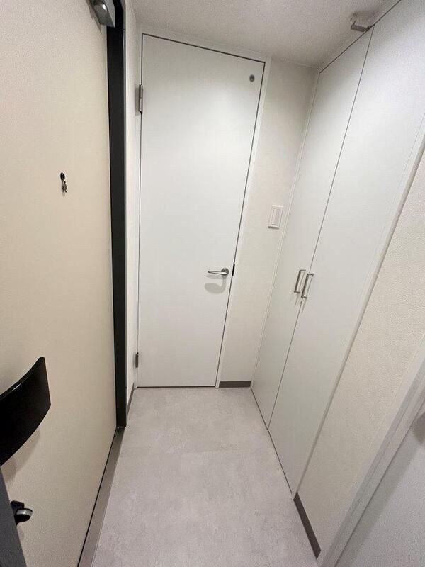 LiveFlat東高円寺Ⅱ 玄関