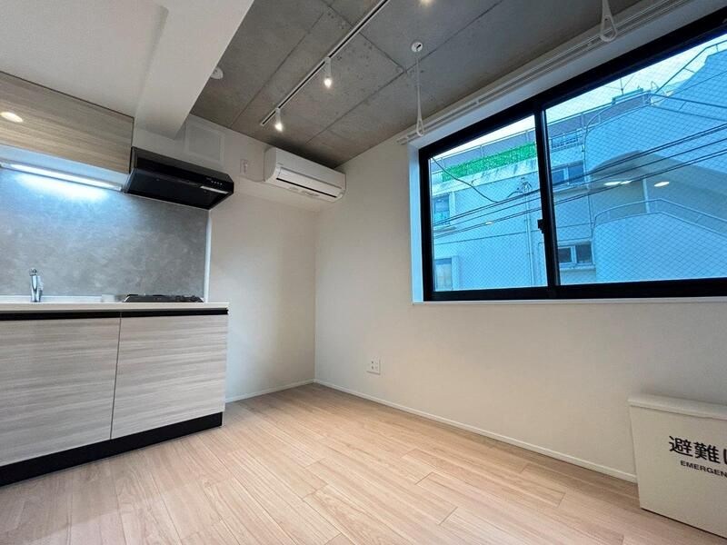 LiveFlat東高円寺Ⅱ リビング