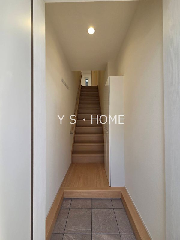 スプリングハウス 玄関