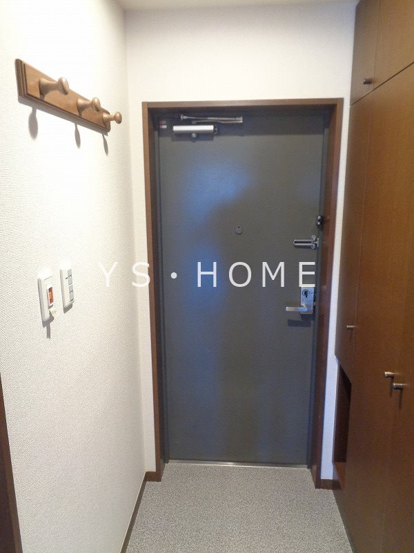 シーリン東伏見 玄関