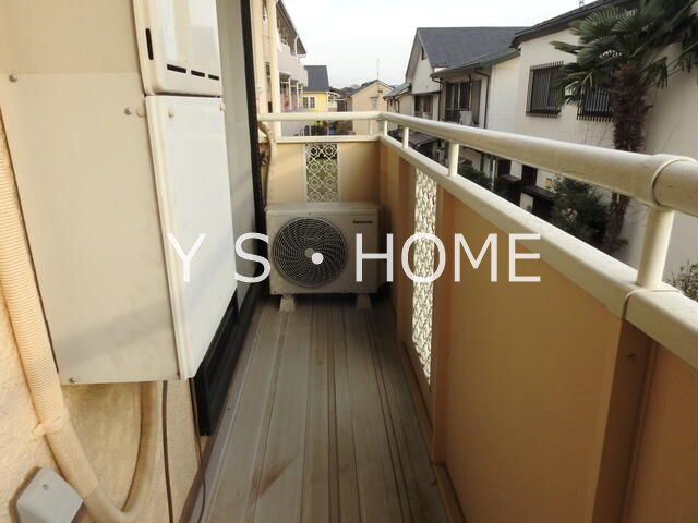 ドエル国立 ベランダ