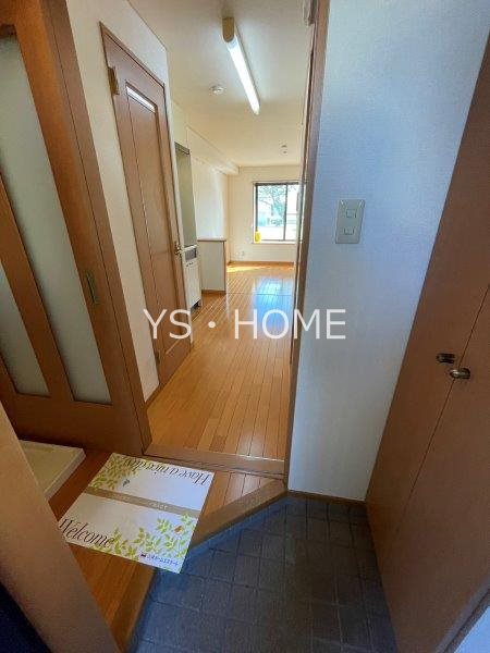 ソレアード 玄関