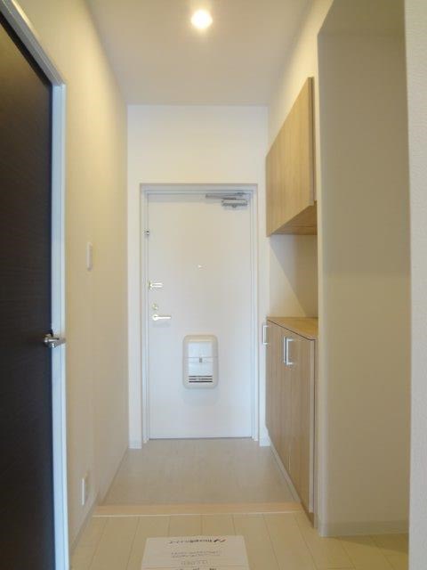 プライムアーバン武蔵小金井 玄関