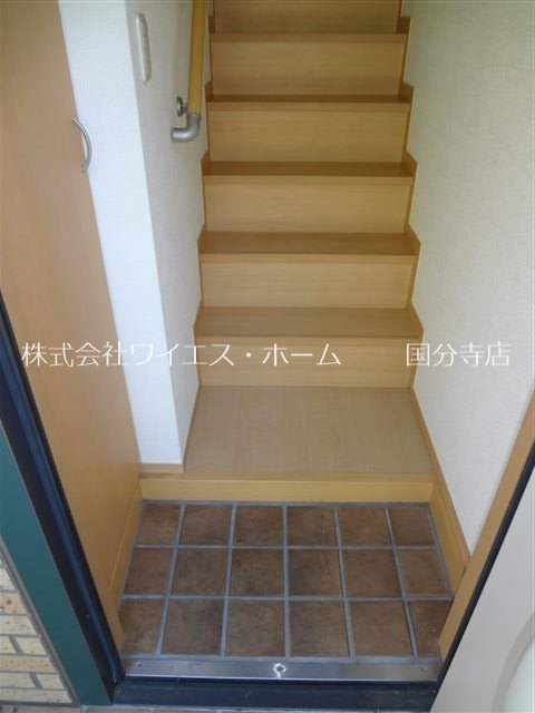 ヴェルドミールC 玄関