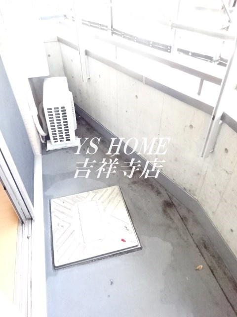 エクセラン　ミカミ ベランダ