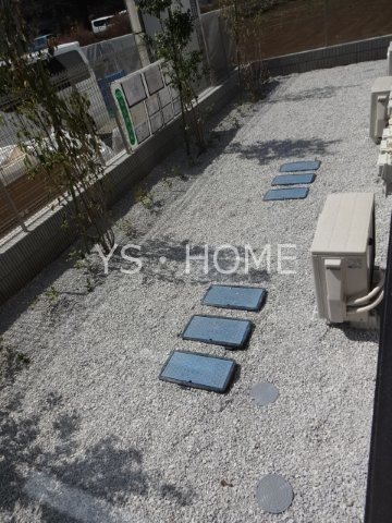 ヒカルサ西東京向台ウエスト ベランダ