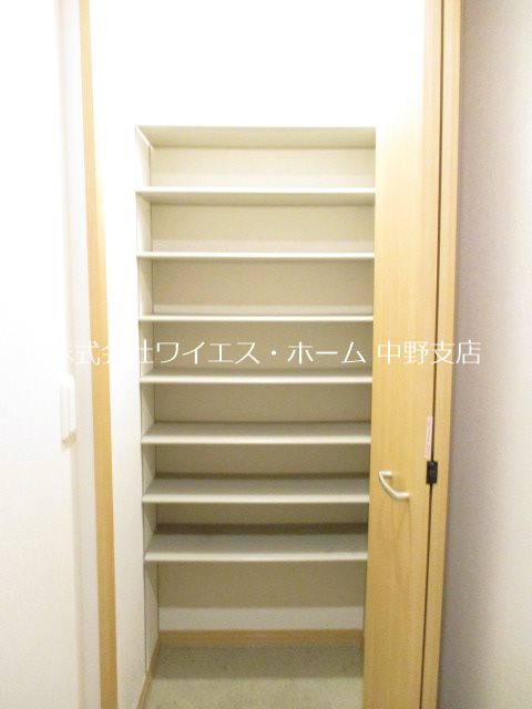 その他13