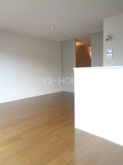 ARONIA(アローニア)   その他13