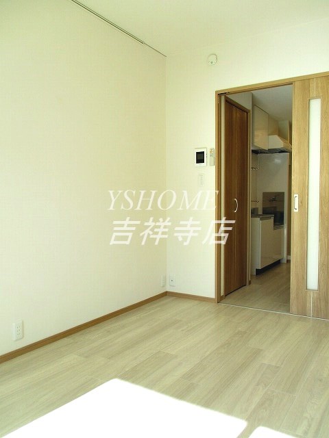 アゼールリドー ベッドルーム