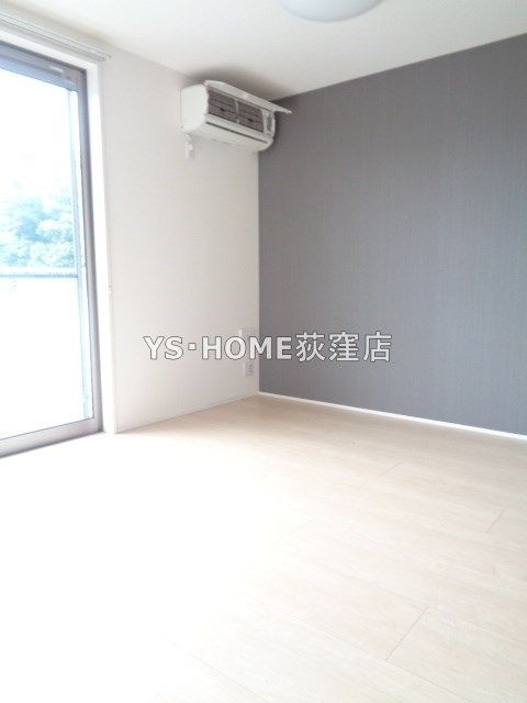 パインクレストハウスⅡ  リビング