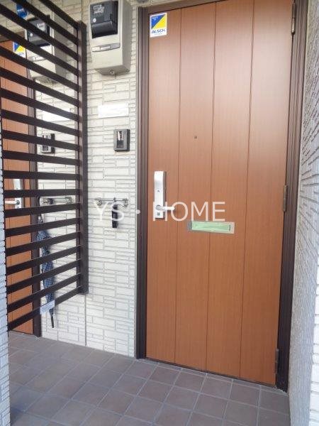 セレッソ東小金井 玄関