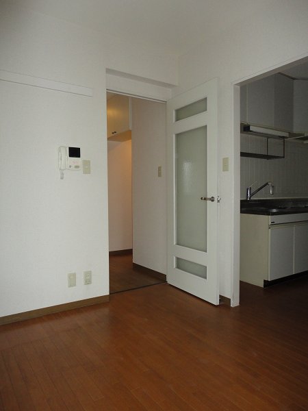 フルールツヅキⅡ  リビング