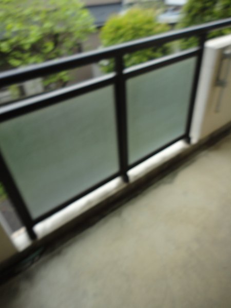 フルールツヅキⅡ  ベランダ