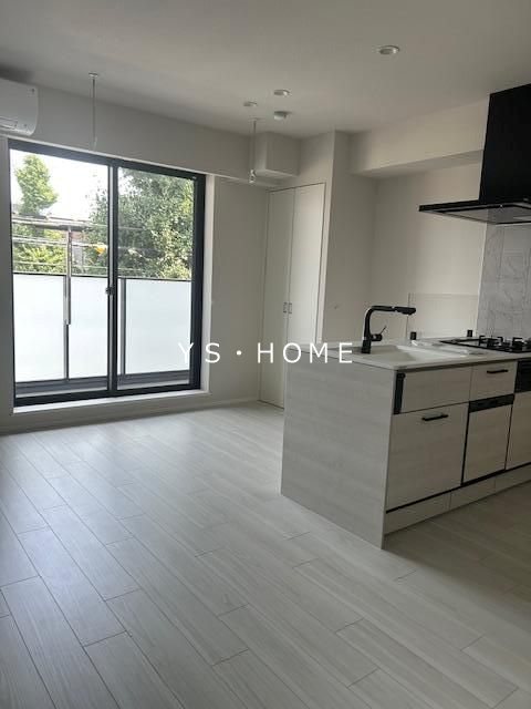 ルミエールレジデンス善福寺 リビング