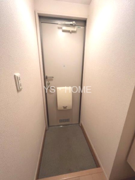 クレールＡ棟 玄関