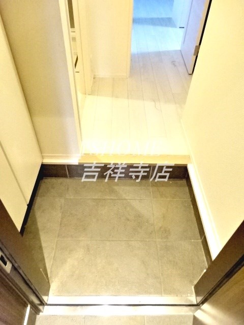 Viale吉祥寺 玄関