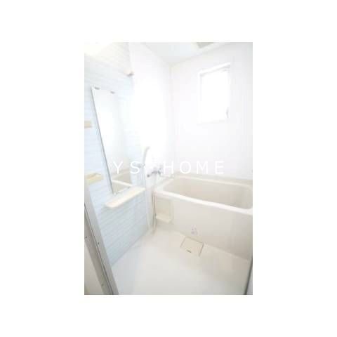 カステーロ・フチ 風呂画像