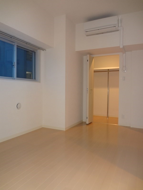 ロイヤルプレイス西荻窪 ベッドルーム