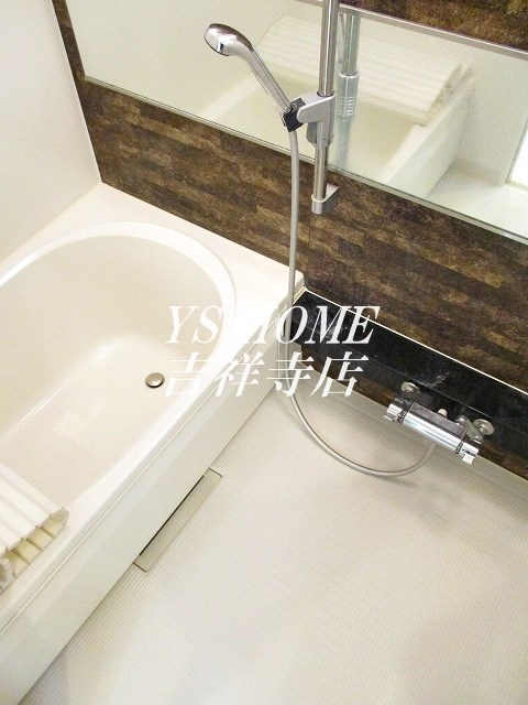 パインクレストハウスⅡ 風呂画像