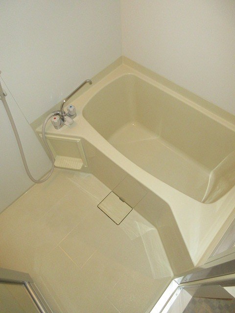 メゾンドサントウル  風呂画像