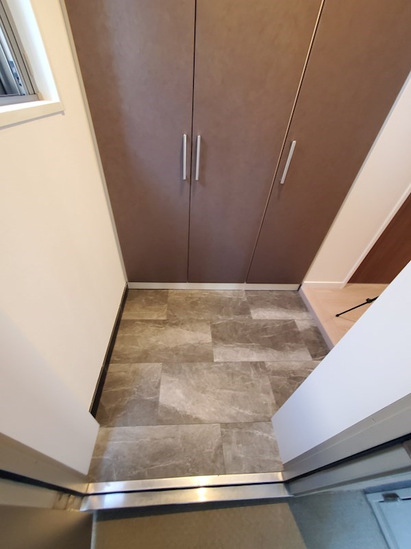 オーパスレジデンス吉祥寺 玄関