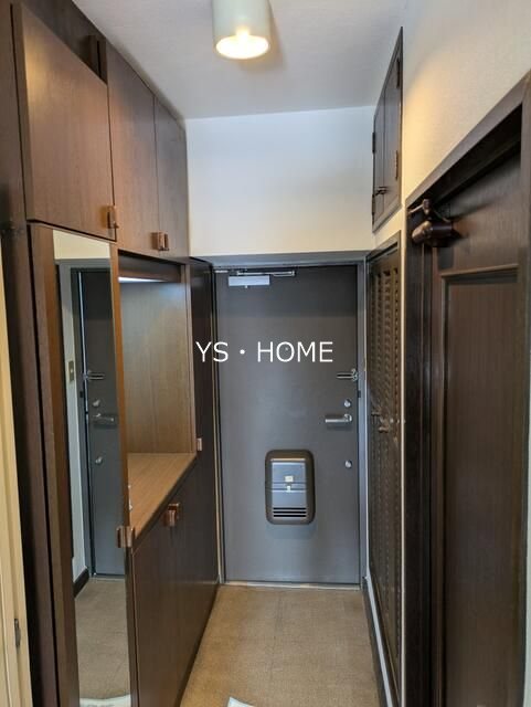 東建柏木マンション 玄関