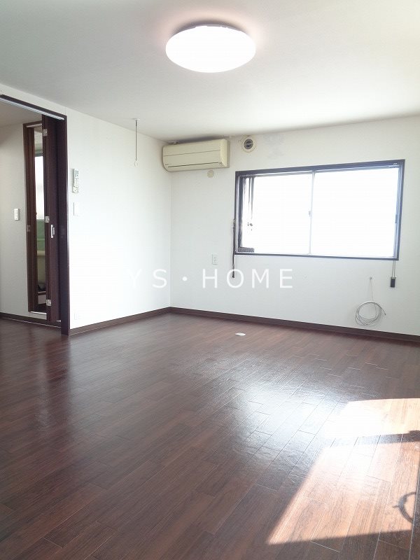 岩崎エステートビル（スーモ・アットホーム掲載不可） ベッドルーム