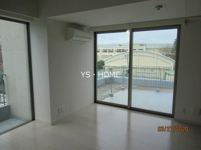 EL　COURT　WADA  ベッドルーム