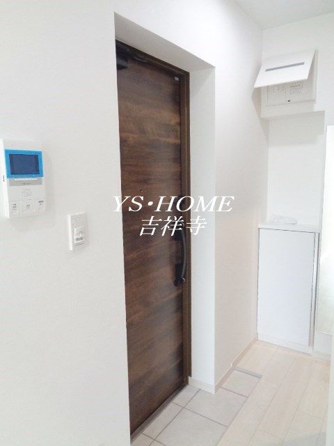 Laughter荻窪(ラフターオギクボ)  玄関