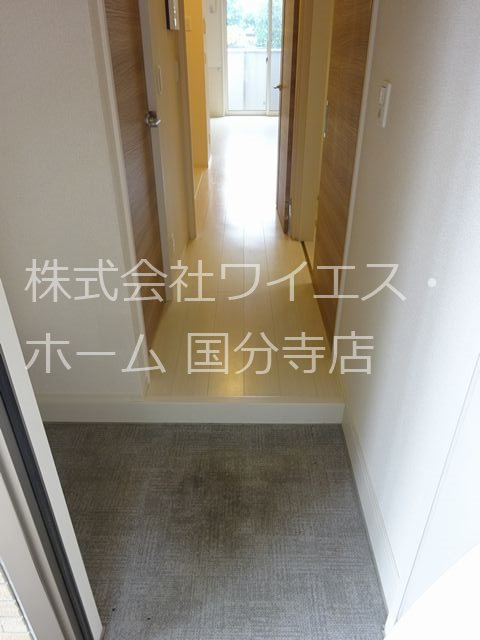 エル・フラワー 玄関