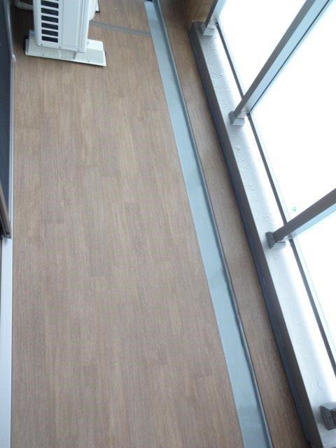 ディー・フラワー ベランダ