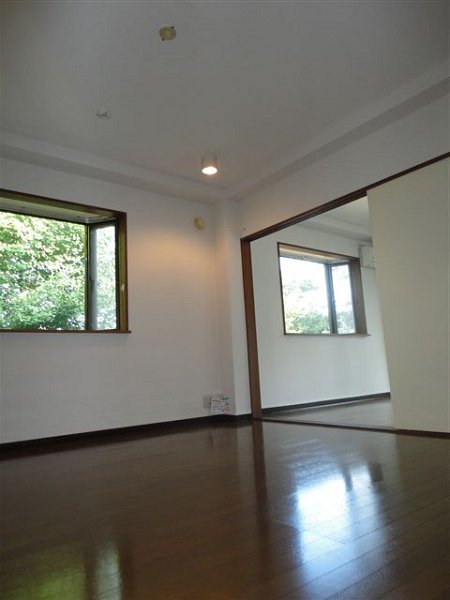 バードランド小金井 リビング