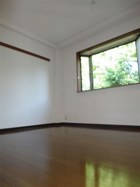 バードランド小金井 ベッドルーム