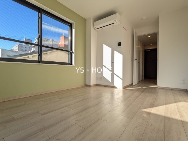 エルファーロ中野坂上 リビング