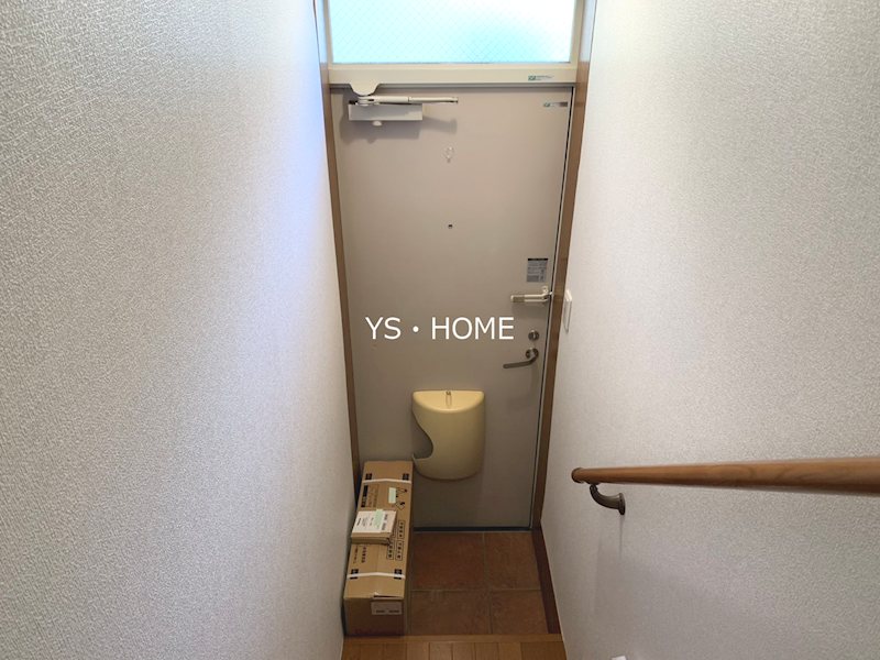 ライフステージＫ 玄関