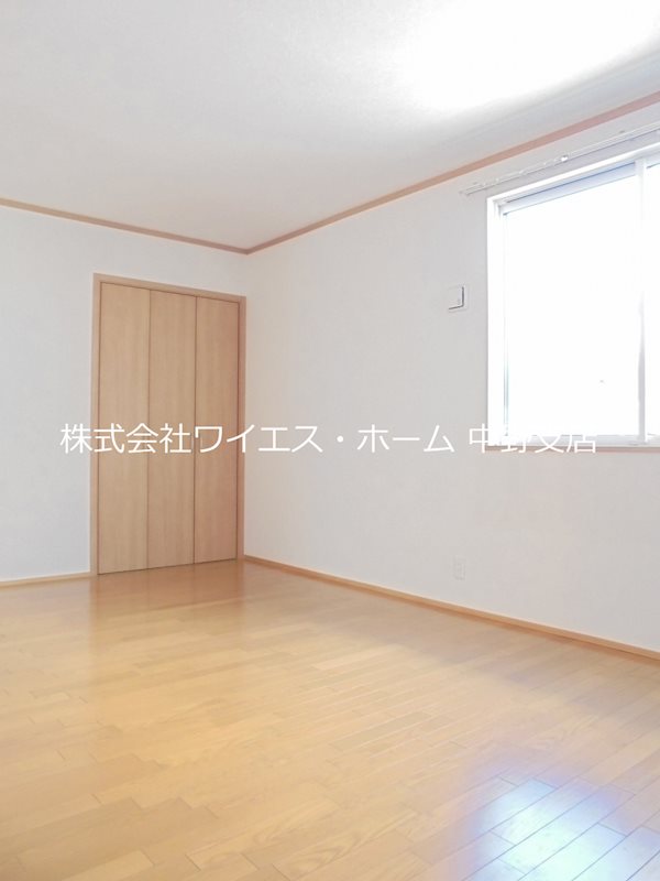 プルームガーデンⅠ  リビング