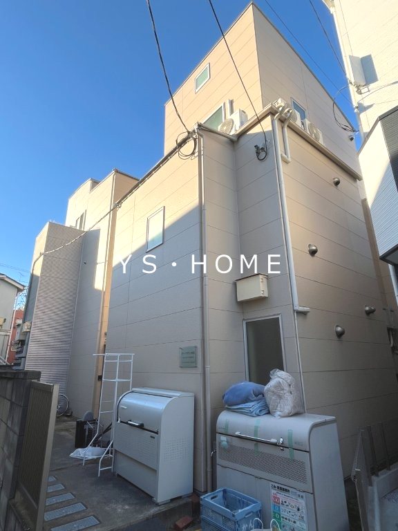 Opus One 西荻 外観