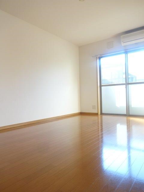 MARYU S ベッドルーム