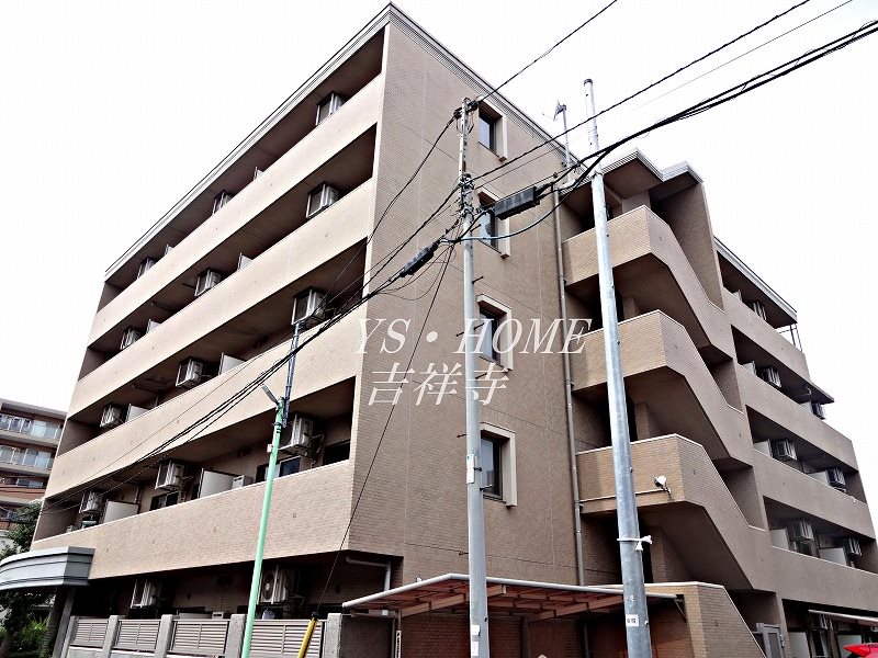 ヴィラ・フロレスタ 外観