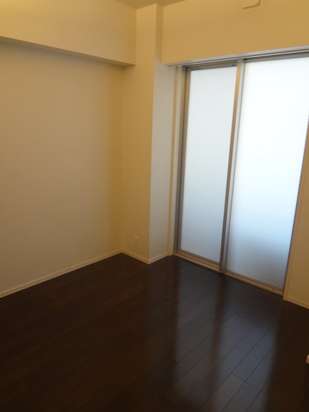 POMONA  ベッドルーム