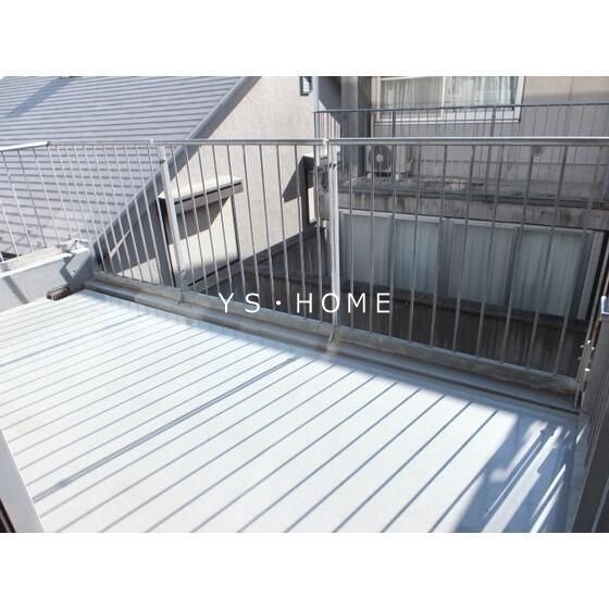 ドルフEAST ベランダ