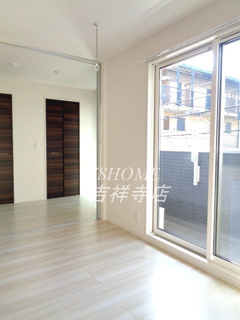 ソレール西久保 リビング