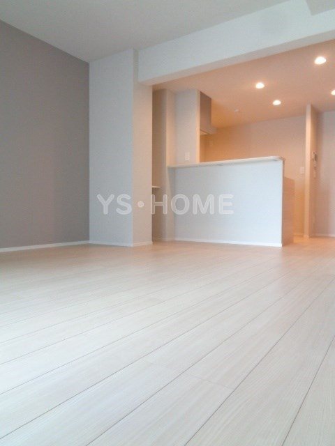 FAM ogikubo リビング