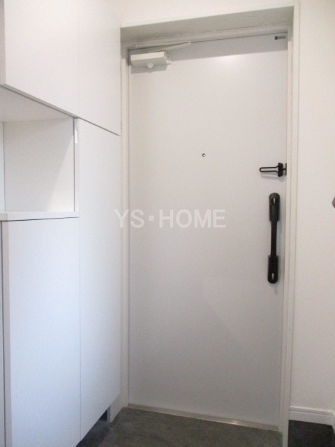 トーハンパールハイツ中野 玄関