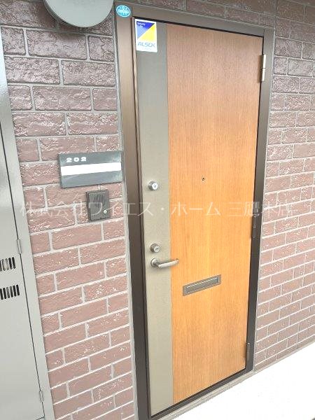 ラテール・ブリエ 玄関