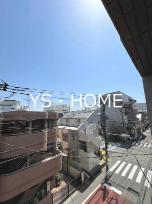 CICADA RESIDENCE NAKANO（シカダレジデンス） ベランダ