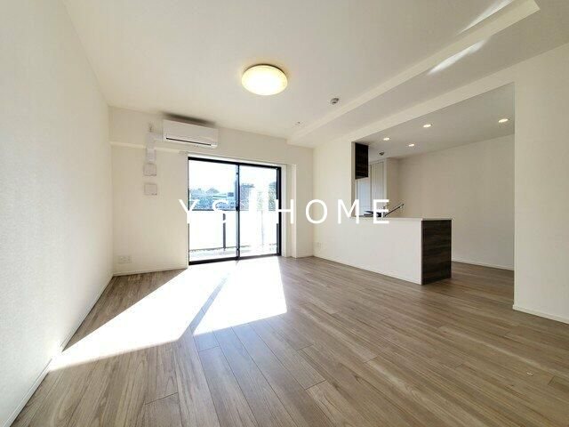 KDXレジデンス武蔵境Ⅱ リビング